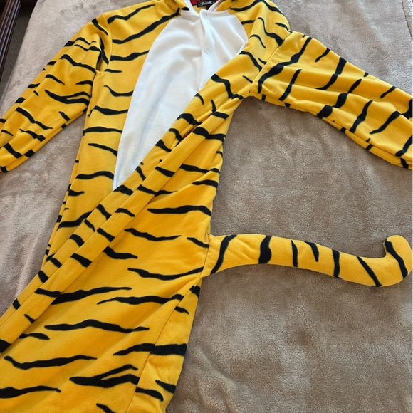 Sazac tiger kigurumi onsie costume - Picture 8 of 10